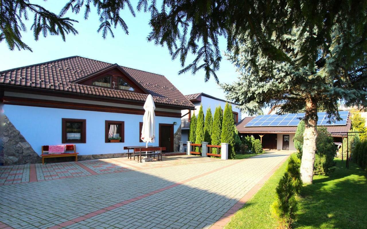 Penzion Saty Liptovske Sliace Exterior photo